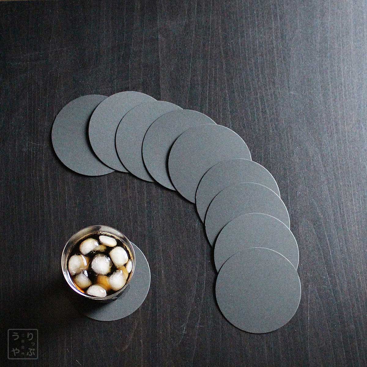 紙製コースター ブラック 黒 丸型 9cm径 0.8mm厚 10枚