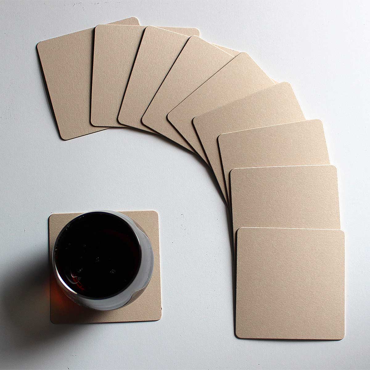 紙製コースター ブラウン 角型 9cm角 1mm厚 10枚