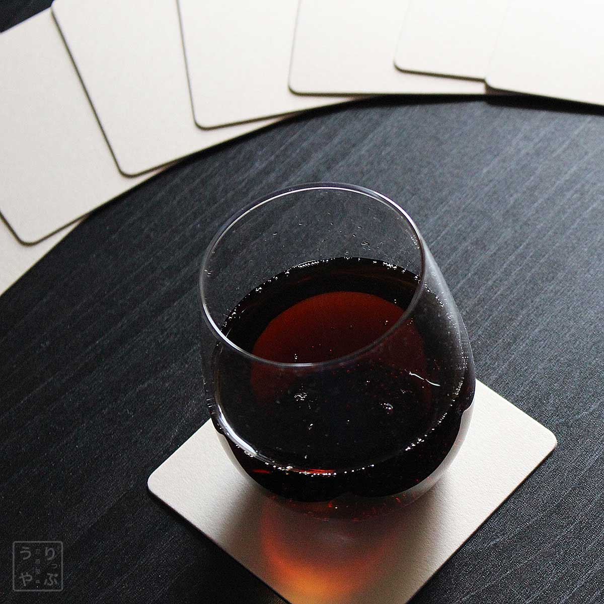 紙製コースター ブラウン 角型 9cm角 1mm厚 10枚 グラス中心